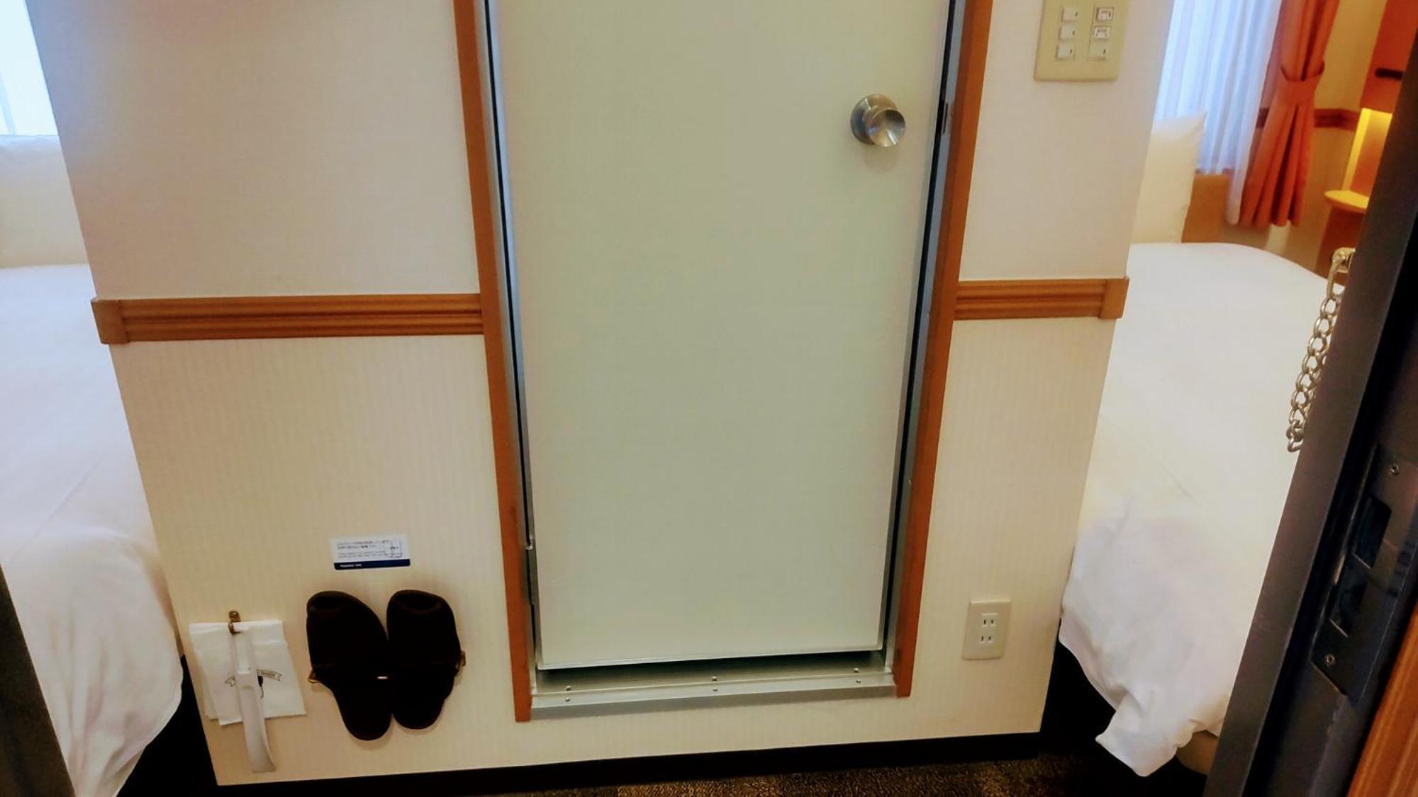 Toyoko Inn Shin-Osaka Chuo-Guchi Shinkan Zimmer foto