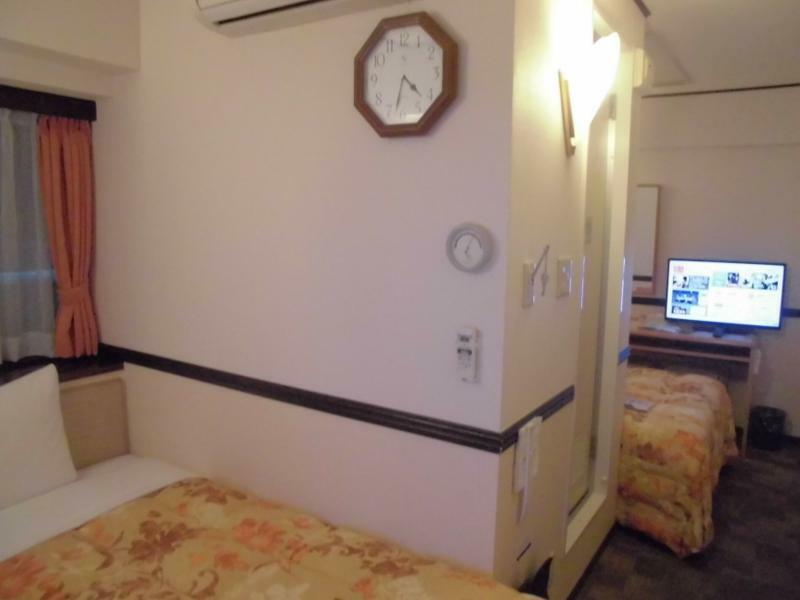 Toyoko Inn Shin-Osaka Chuo-Guchi Shinkan Exterior foto