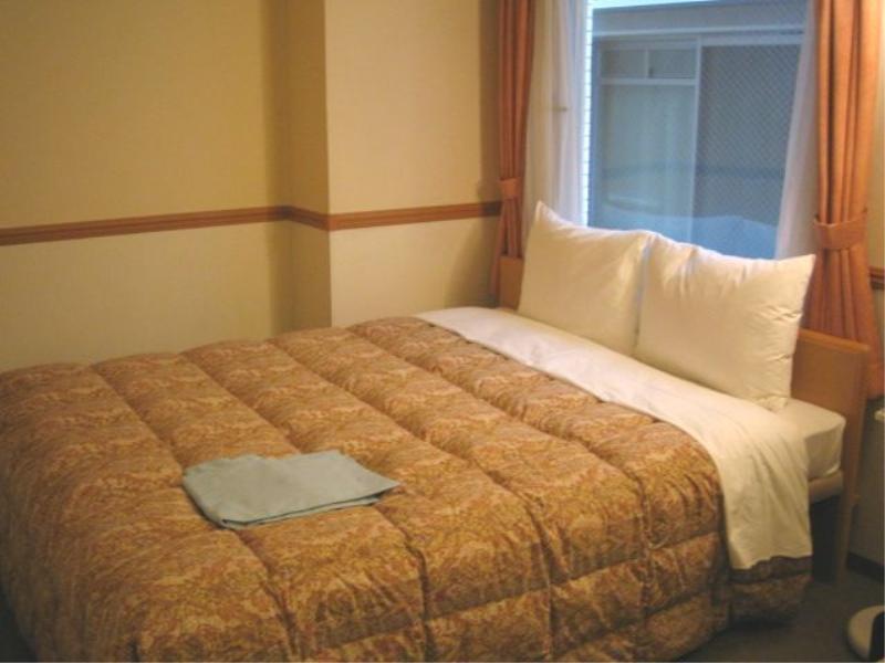 Toyoko Inn Shin-Osaka Chuo-Guchi Shinkan Exterior foto